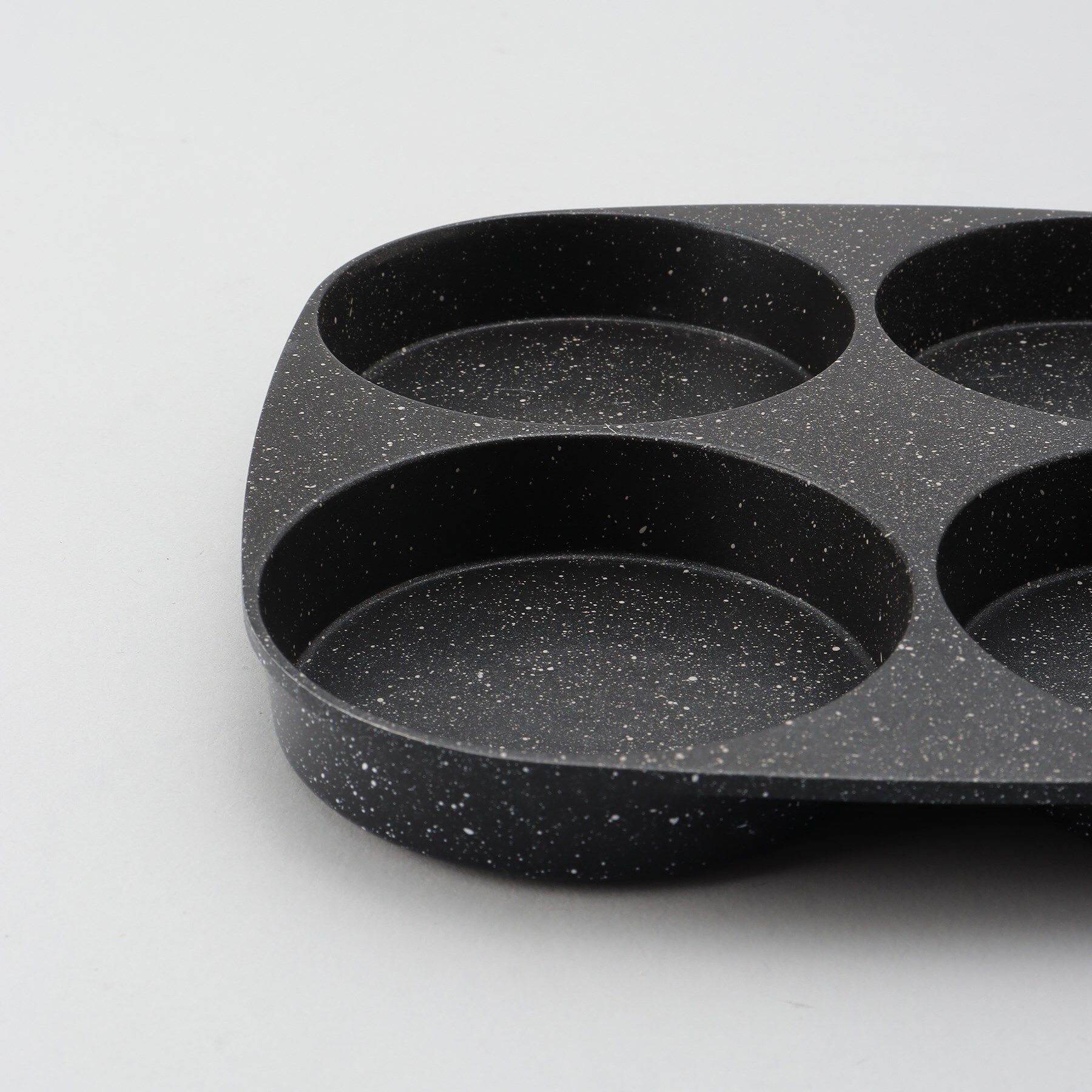 212 KITCHEN STORE「ランチーニ 仕切りフライパン4分割」|食器・キッチングッズ|