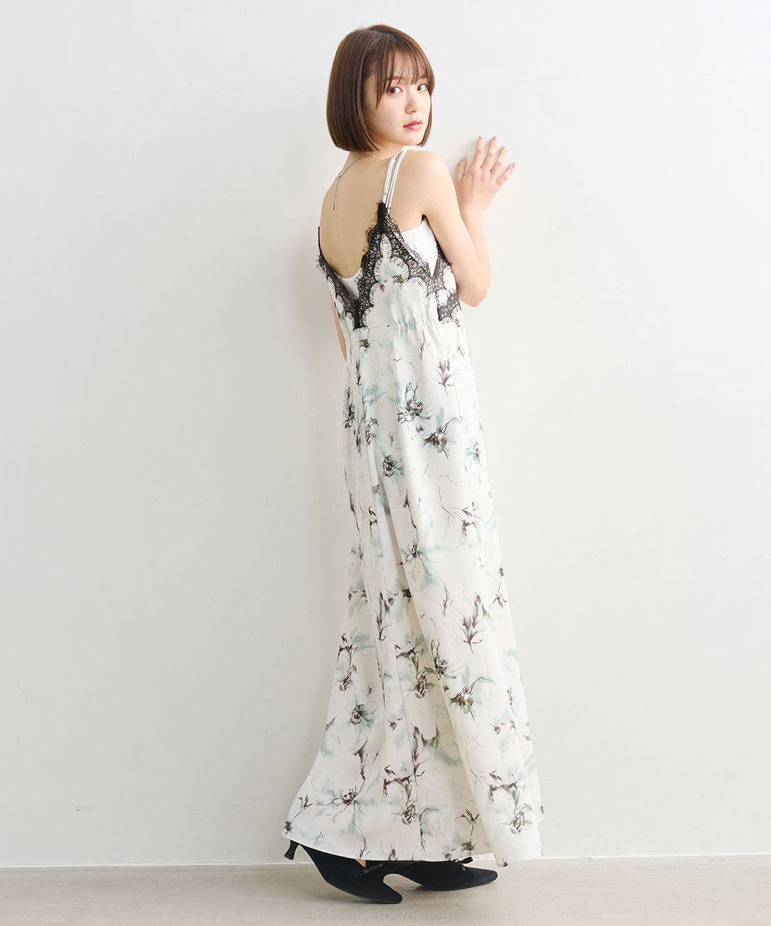 COCO DEAL「フラワープリントレーストリムキャミワンピース」|ワンピース|