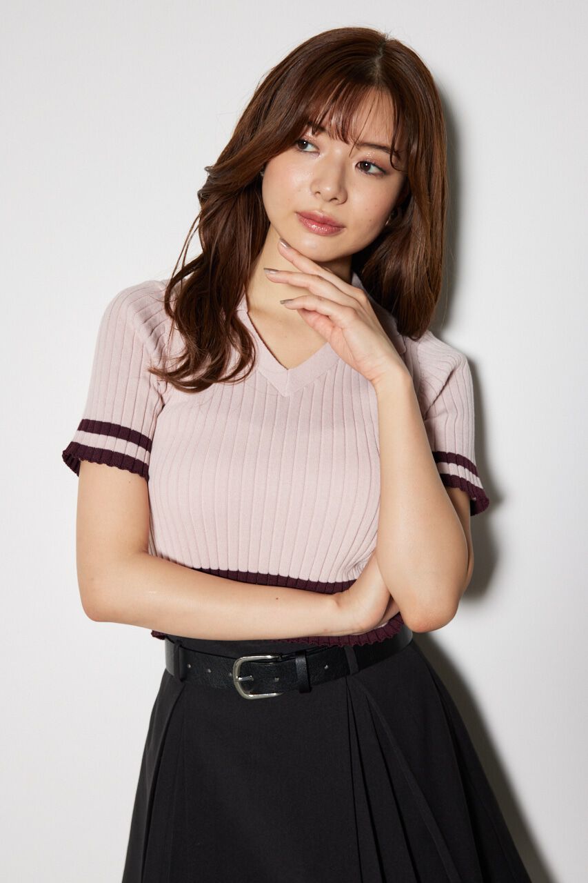 rienda「Ｖネックラインコンパクトニットトップス」|ニット・セーター|