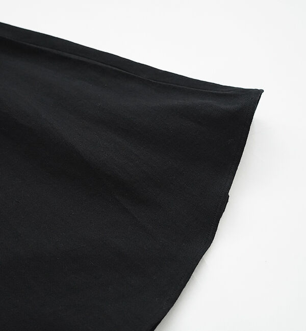 オオカミとフクロウ「オオカミとはじまりの季節に&ldquo;ゆらぎ&rdquo;」|スカート|