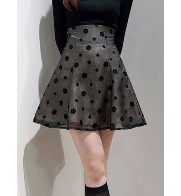 MERCURYDUO「【MARY QUANTコラボ】デイジーフロッキープリントバックレースアップミニスカパン」|スカート|