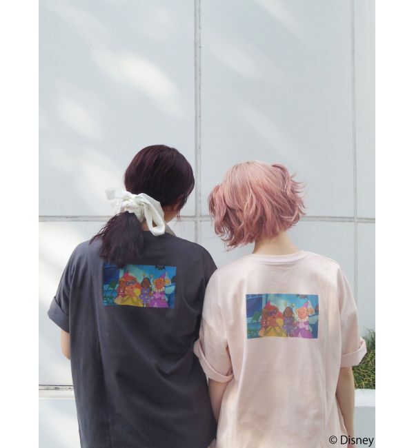 merry jenny「Lilo & Stitch 「ジジとマートルの仲間たち」Tシャツ」|Tシャツ・カットソー|