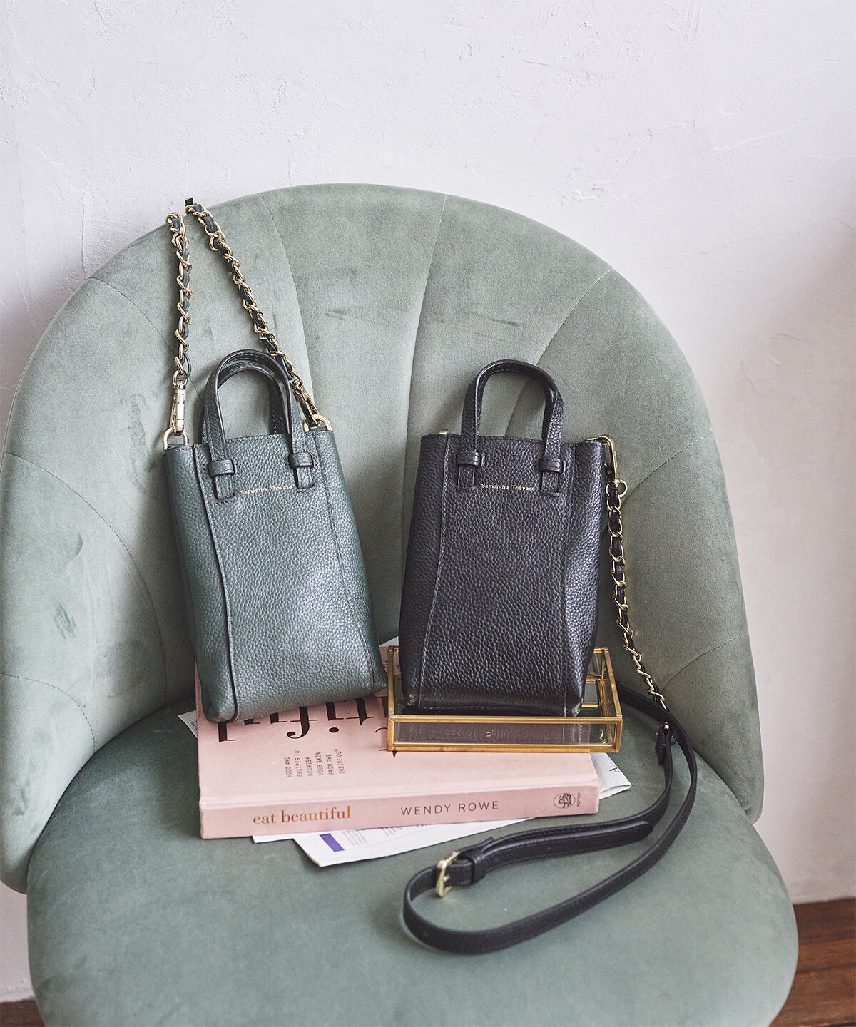 Samantha Thavasa「シンプルスクエア型 レザーミニショルダーバッグ」|ショルダー・メッセンジャー|