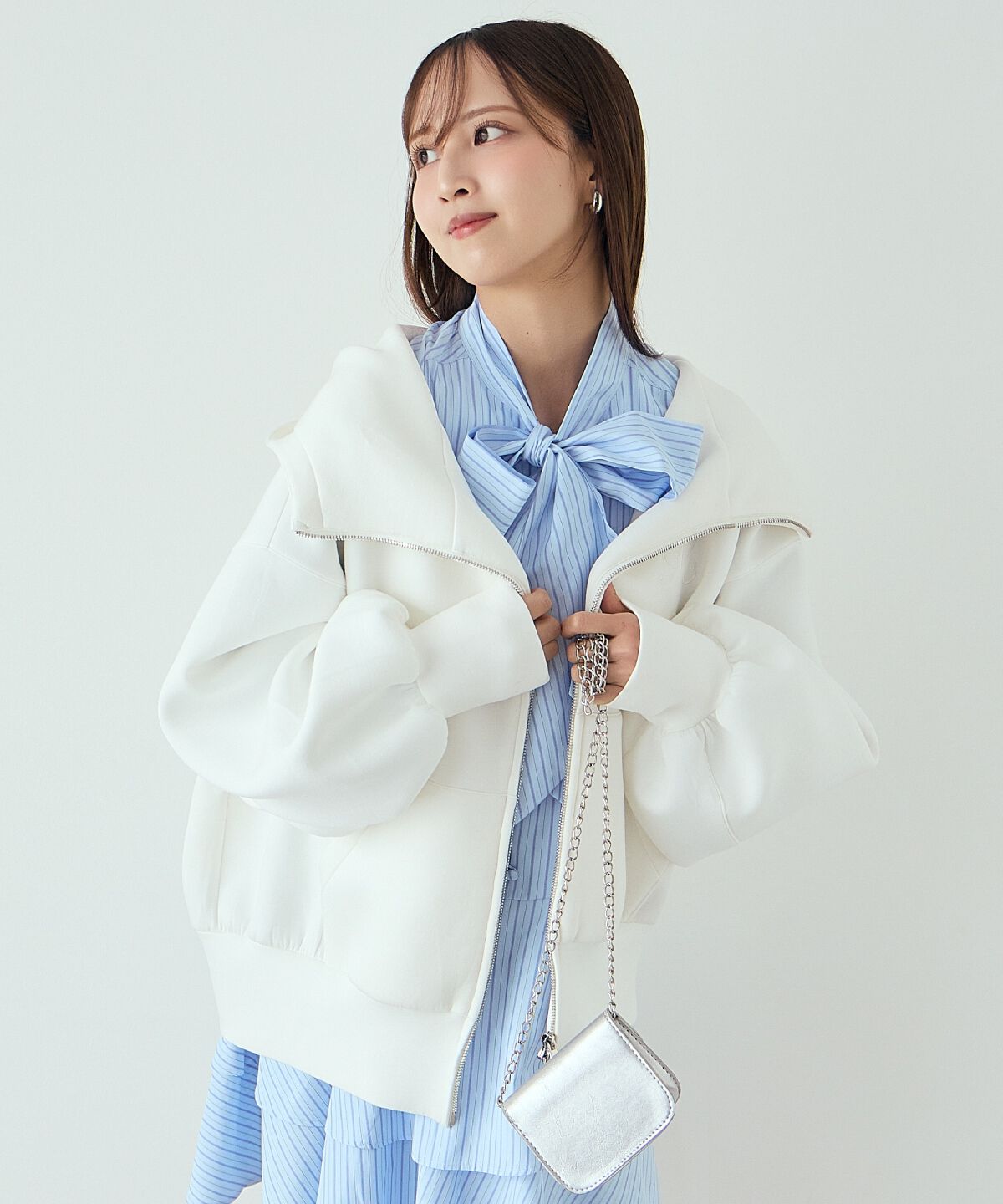 アンドクチュール「ロゴ刺繍ボンディングZIPパーカー」|パーカー|オフ