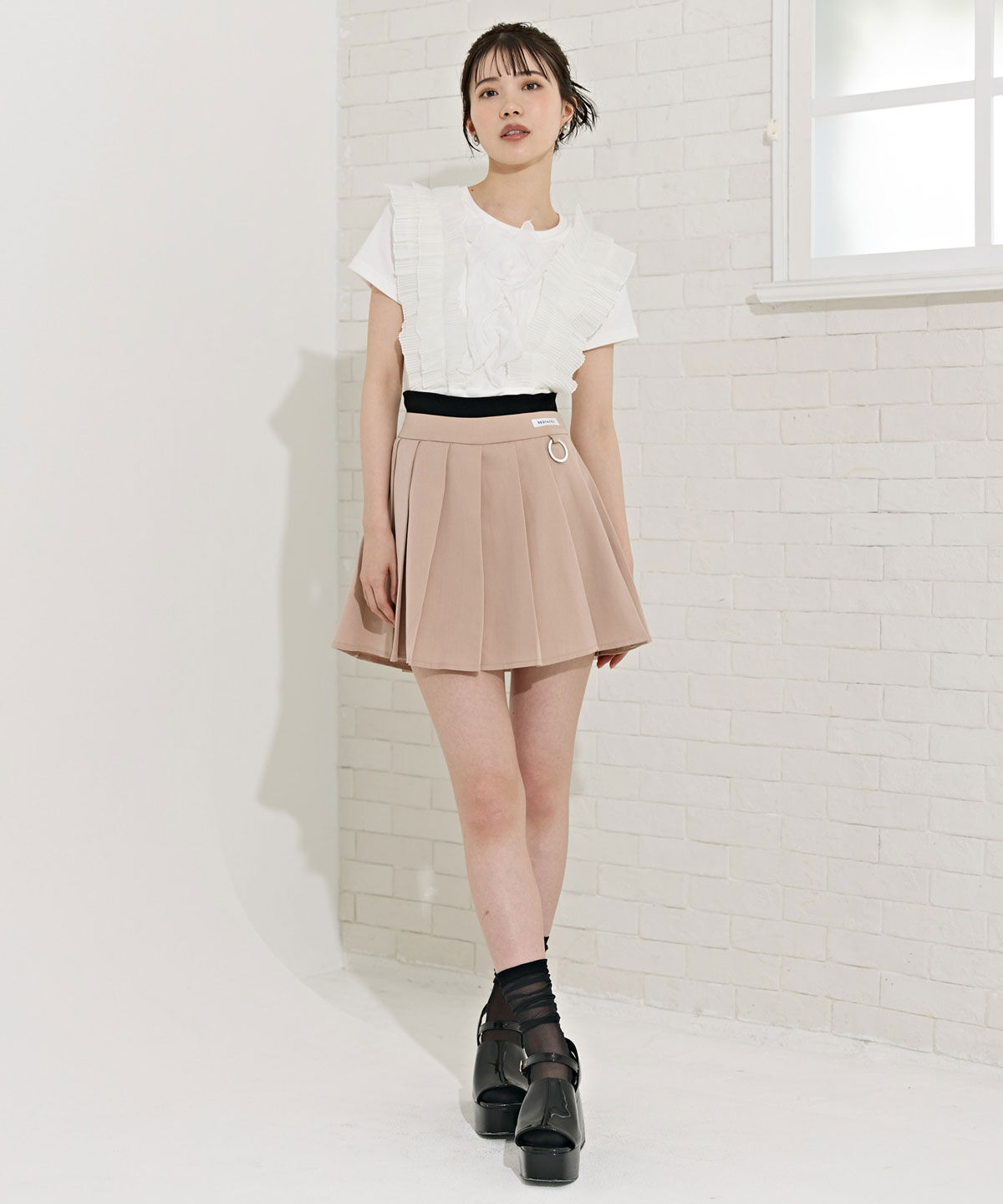 REDYAZEL「ラッフルプリーツTシャツ」|Tシャツ・カットソー|