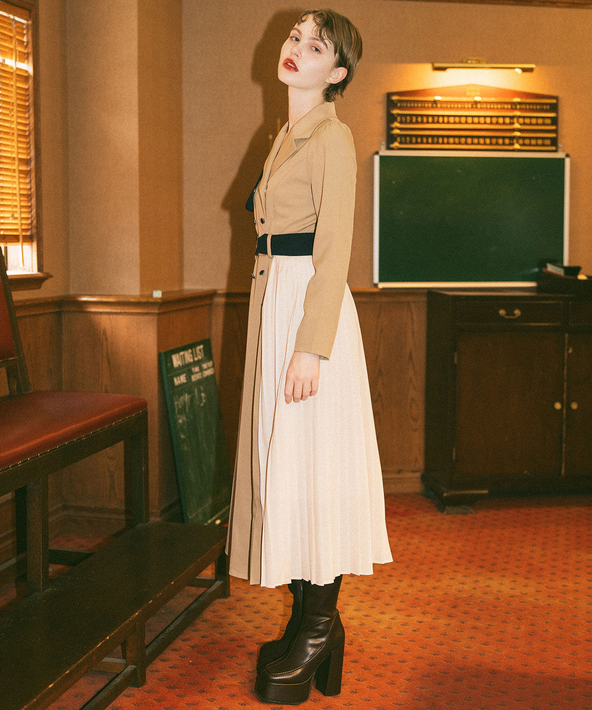 REDYAZEL「バイカラープリーツトレンチワンピース」|ワンピース|