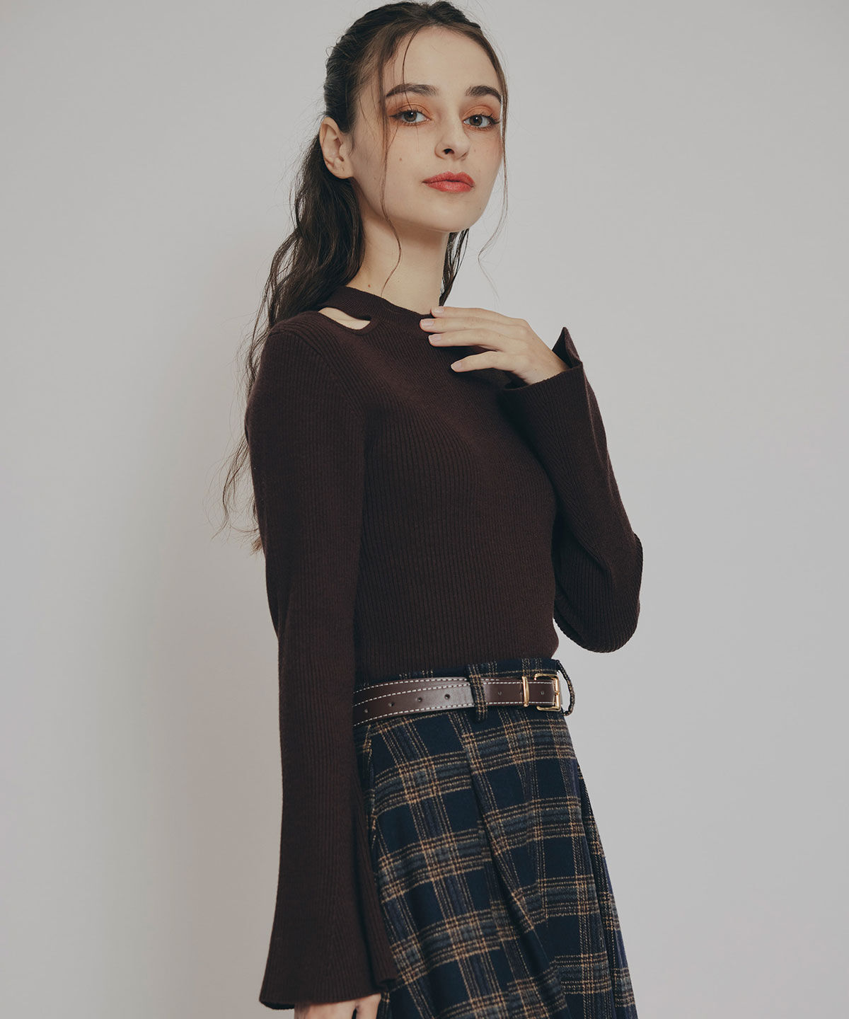 REDYAZEL「カットアウトリブニットトップス」|ニット・セーター|