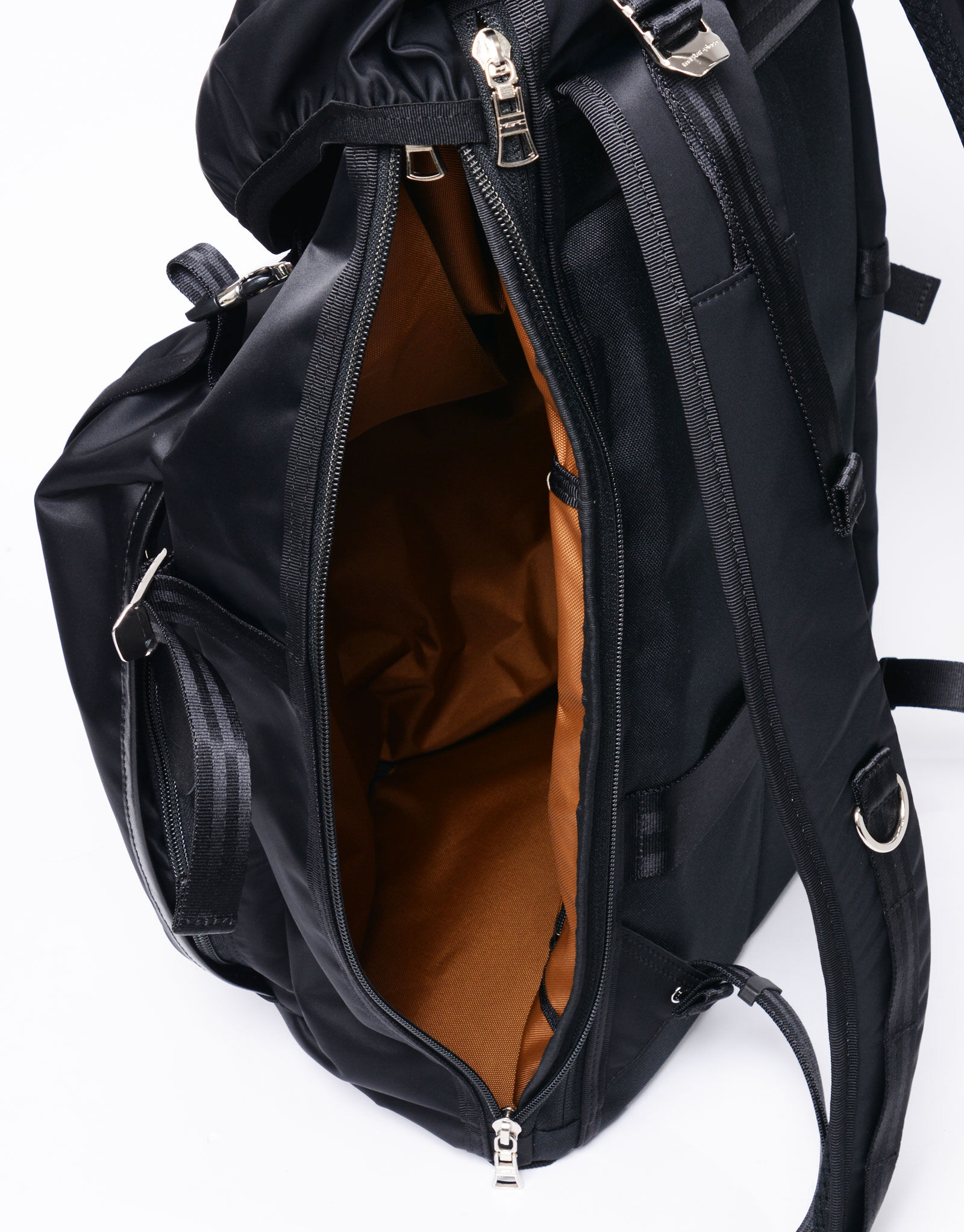  「Lightning Wポケットフラップパック」|リュック|