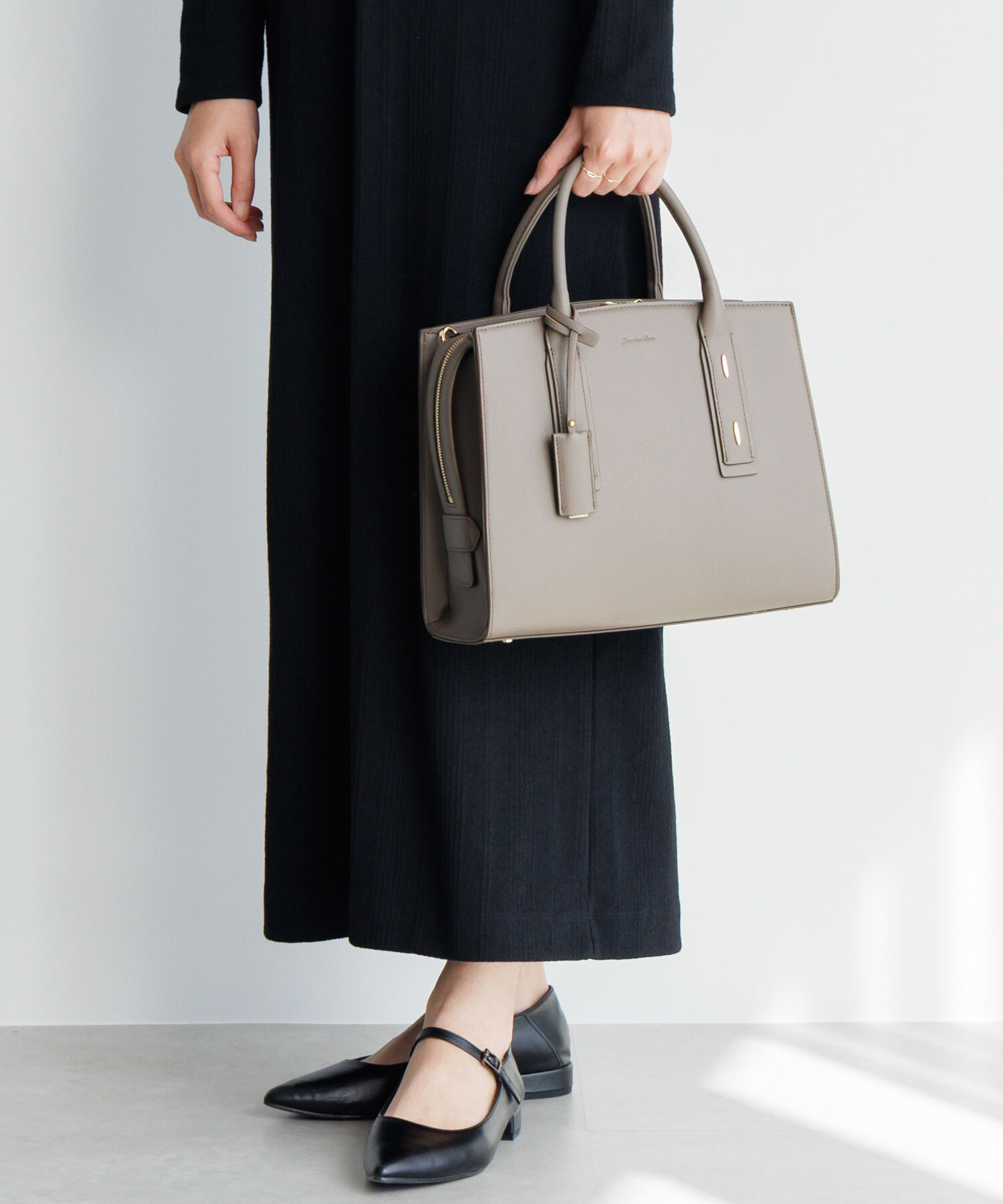  「Jewelna Rose メルジュール トートバッグ ミドルサイズ 65601」|トートバッグ|グレージュ