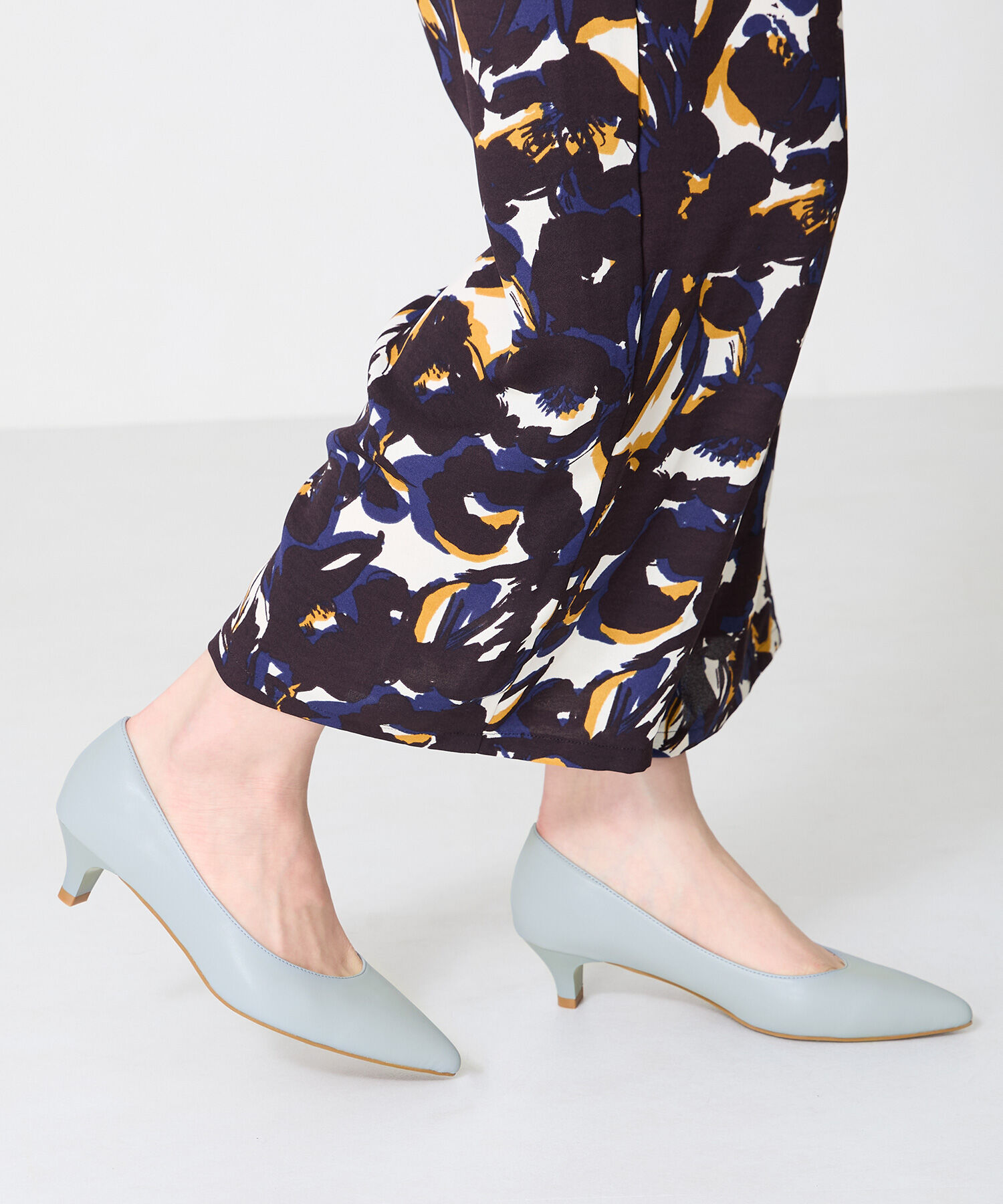 ORiental TRaffic「【跳べるパンプス/シリーズ累計１５０万足突破】ポインテッドトゥ4cmヒール/R-3217 パンプス クッション」|パンプス|