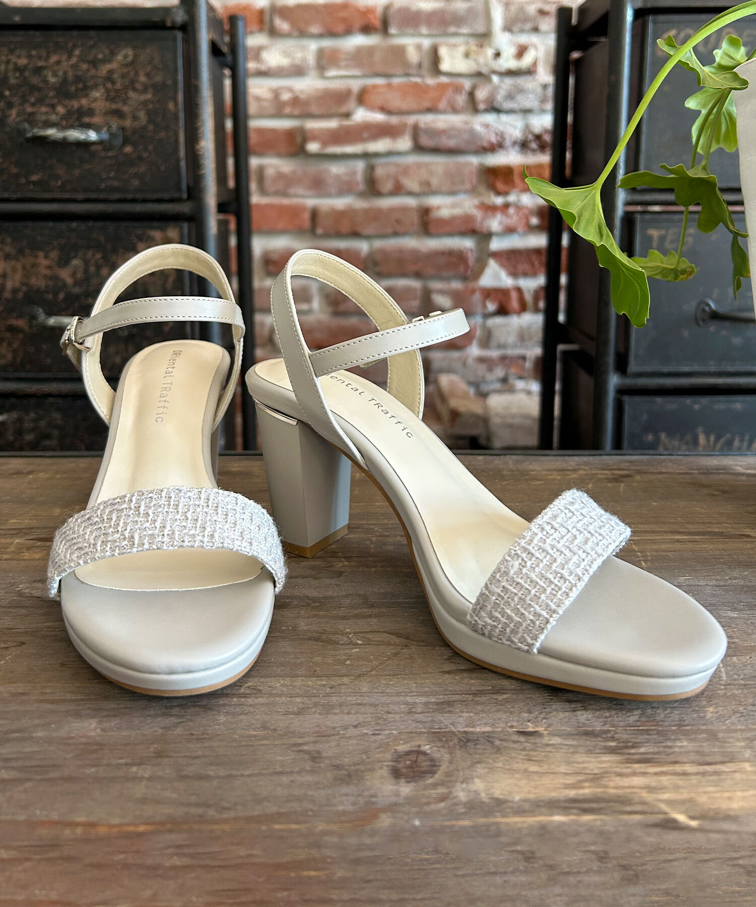 ORiental TRaffic「ラウンドトゥラインヒールサンダル/51208 サンダル トレンド 人気」|サンダル|GREY