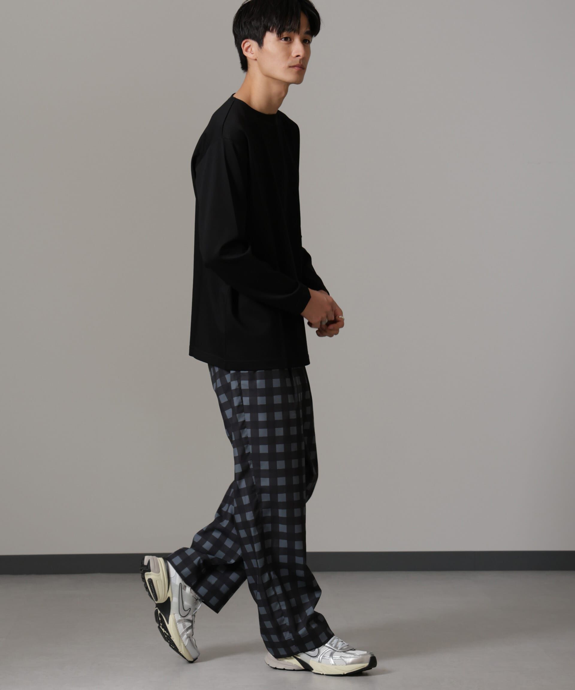 nano･universe「オリジナルパターンイージーパンツ」|チノ|