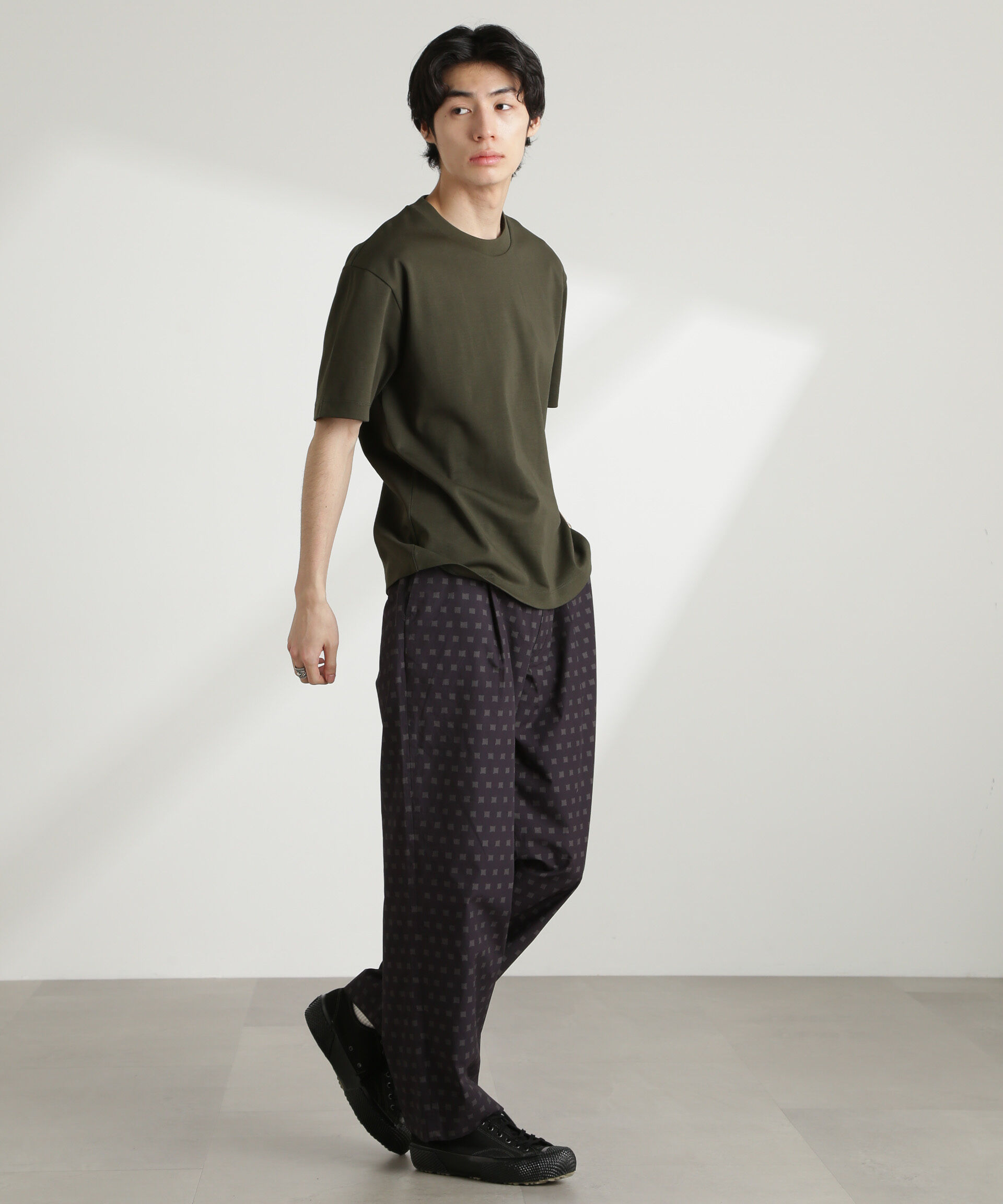 nano･universe「オリジナルパターンイージーパンツ」|チノ|