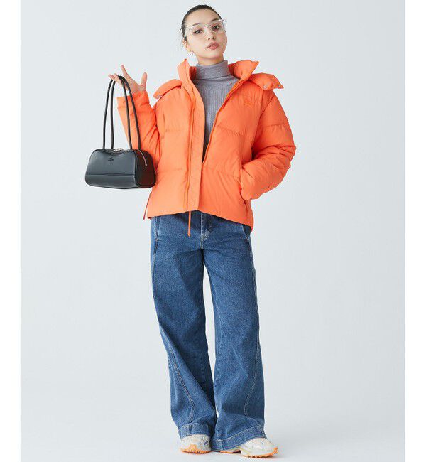 LACOSTE「ウィメンズ ボリュームハイネック ナイロンショート ダックダウンジャケット / フード取り外し可」|ダウン|