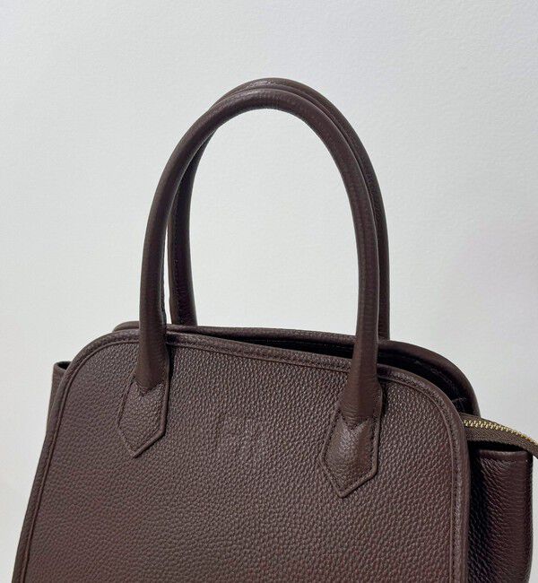 fredy emue「FR台形レザーバッグ」|ショルダー・メッセンジャー|