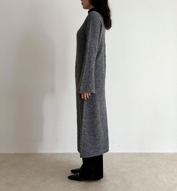 fredy emue「モヘヤ混透かし柄ベルスリーブワンピース」|ワンピース|