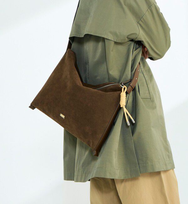 fredy emue「フェイクスエードソフトスクエアショルダーバッグ」|ショルダー・メッセンジャー|