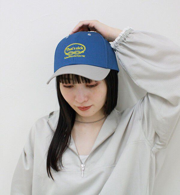 fredy emue「バイカラー刺繍キャップ」|キャップ・キャスケット|ブルー系その他