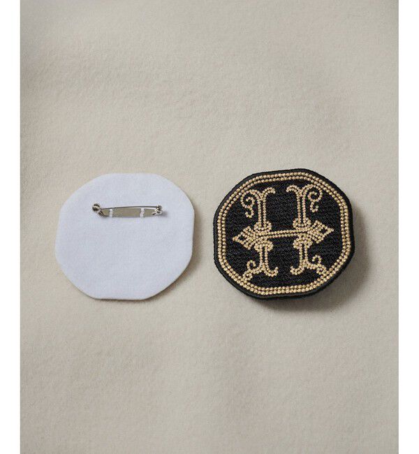 SALON adam et rope'「刺繍ワッペンブローチ＜H＞」|ブローチ・コサージュ|
