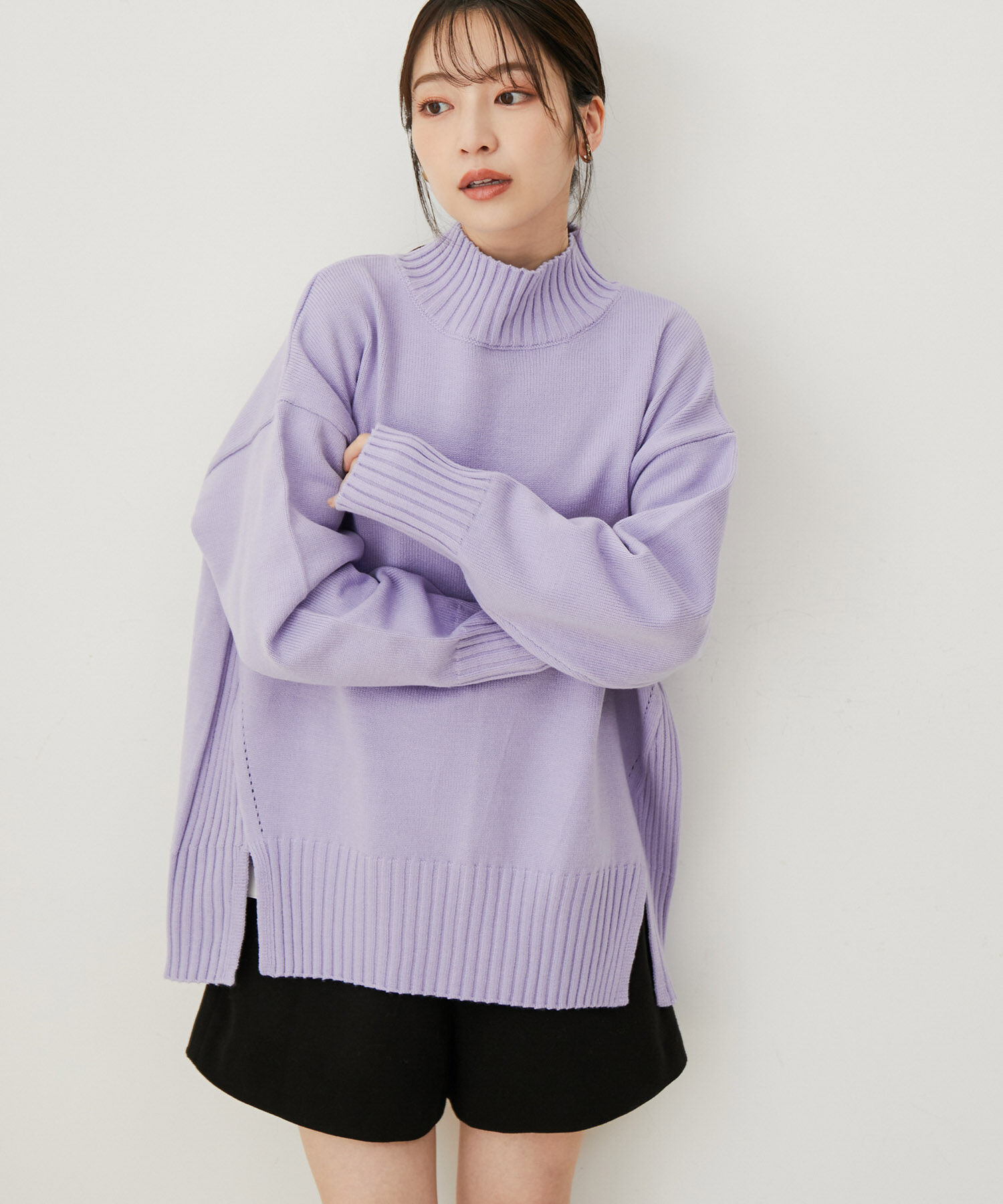 VIS「【STAYC SIEUN / SUMIN着用】【ViVi11月号掲載】ハイウエスト圧縮ショートパンツ」|スラックス|