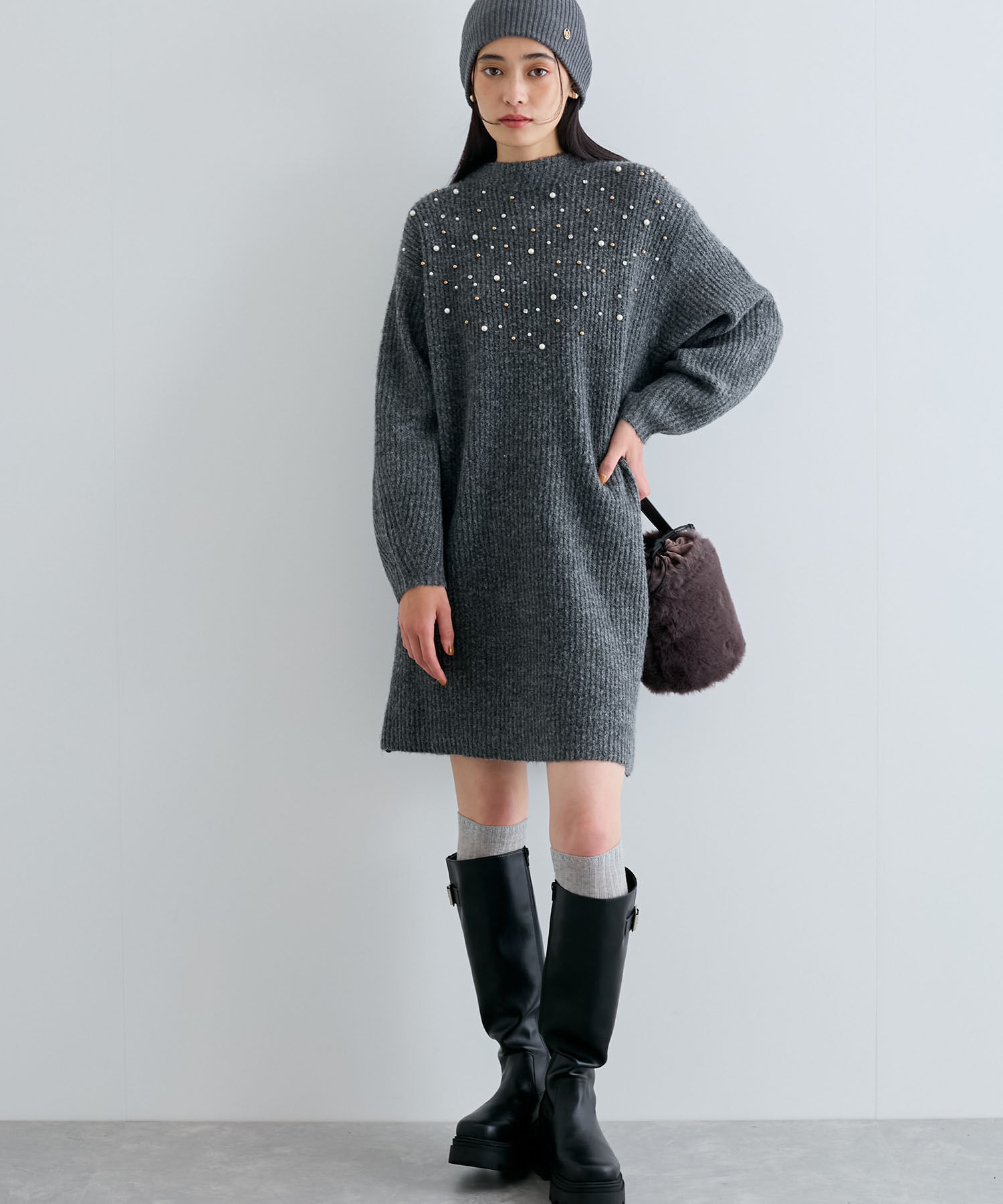 VIS「ビジュー付きニットワンピース」|ワンピース|グレー(07)