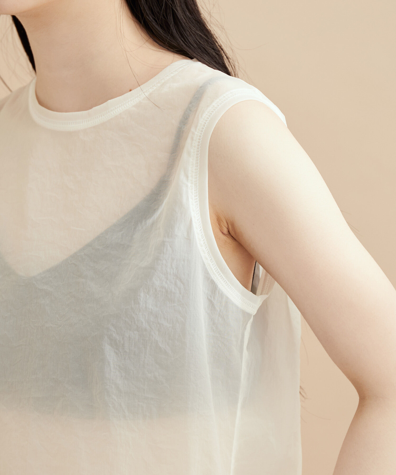 ADAM ET ROPE'「ストレッチタフタノースリーブTEE」|タンクトップ|