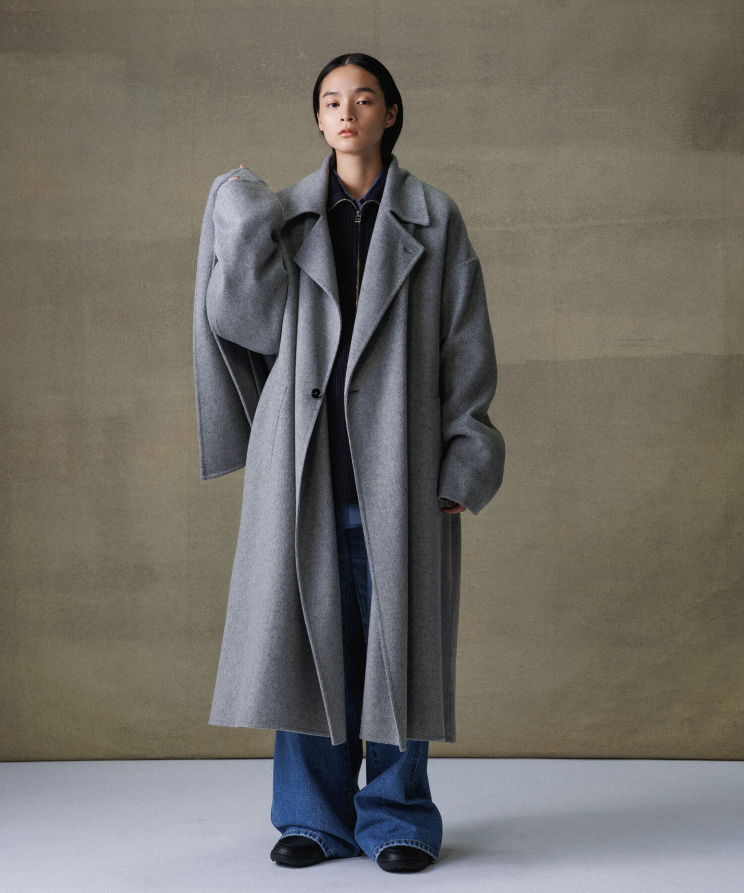 ADAM ET ROPE'「《マフラー付き》メリノウール ダブルフェイス セミダブル オーバー コート / 超軽量 / ユニセックス」|ステンカラーコート|