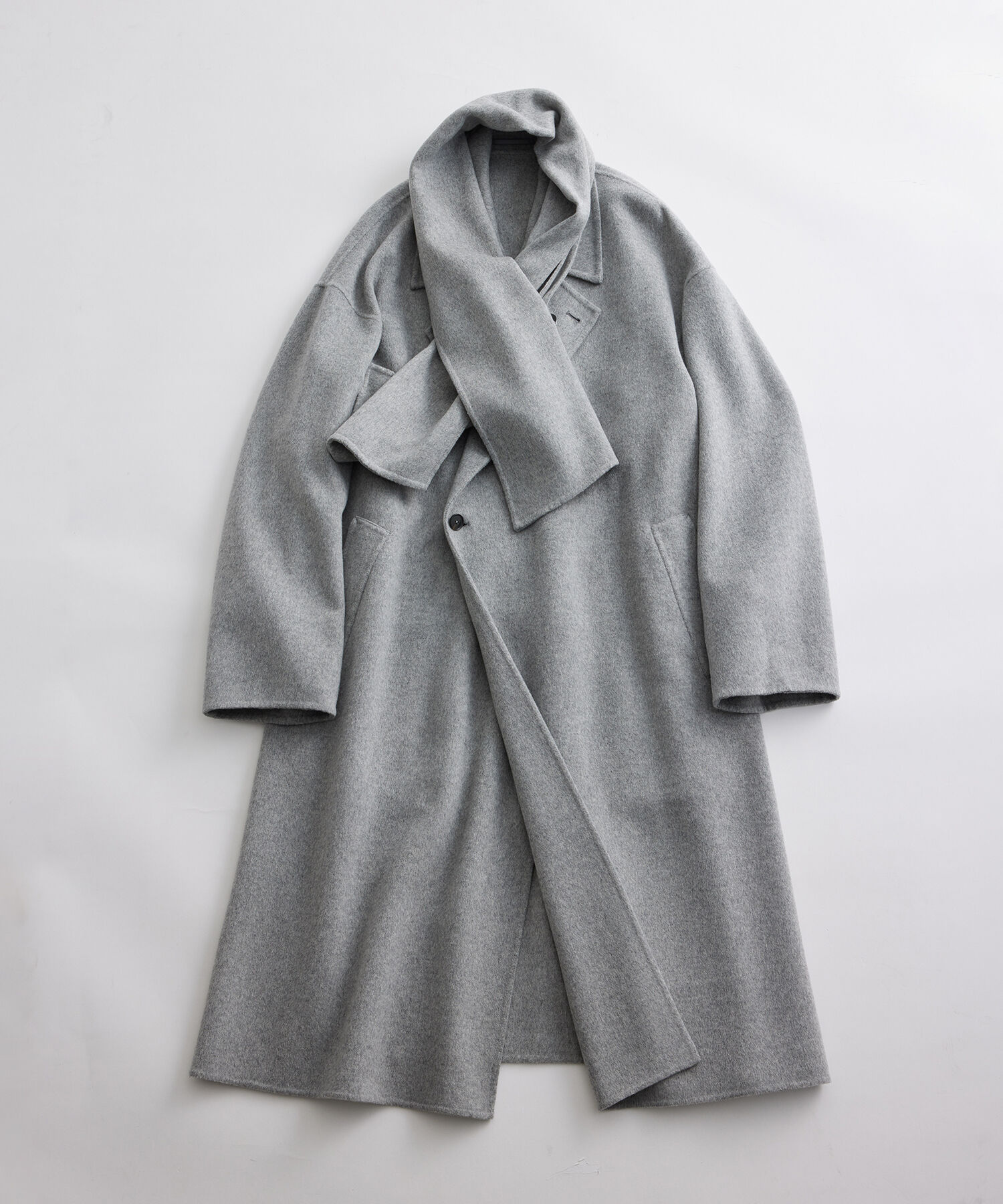 ADAM ET ROPE'「《マフラー付き》メリノウール ダブルフェイス セミダブル オーバー コート / 超軽量 / ユニセックス」|ステンカラーコート|