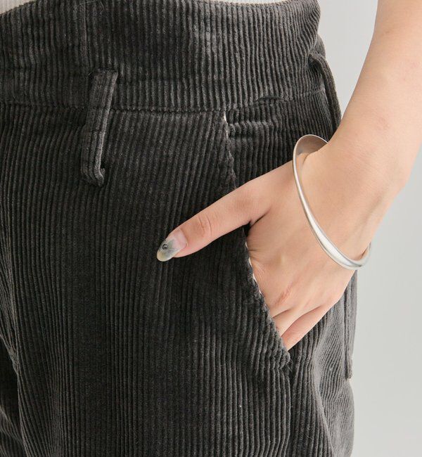  「コーデュロイ ウェーブパンツ」|チノ|