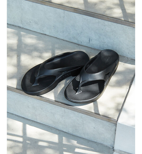 qualite「【OOFOS/ウーフォス】O Original / リカバリーサンダル」|サンダル|ブラック