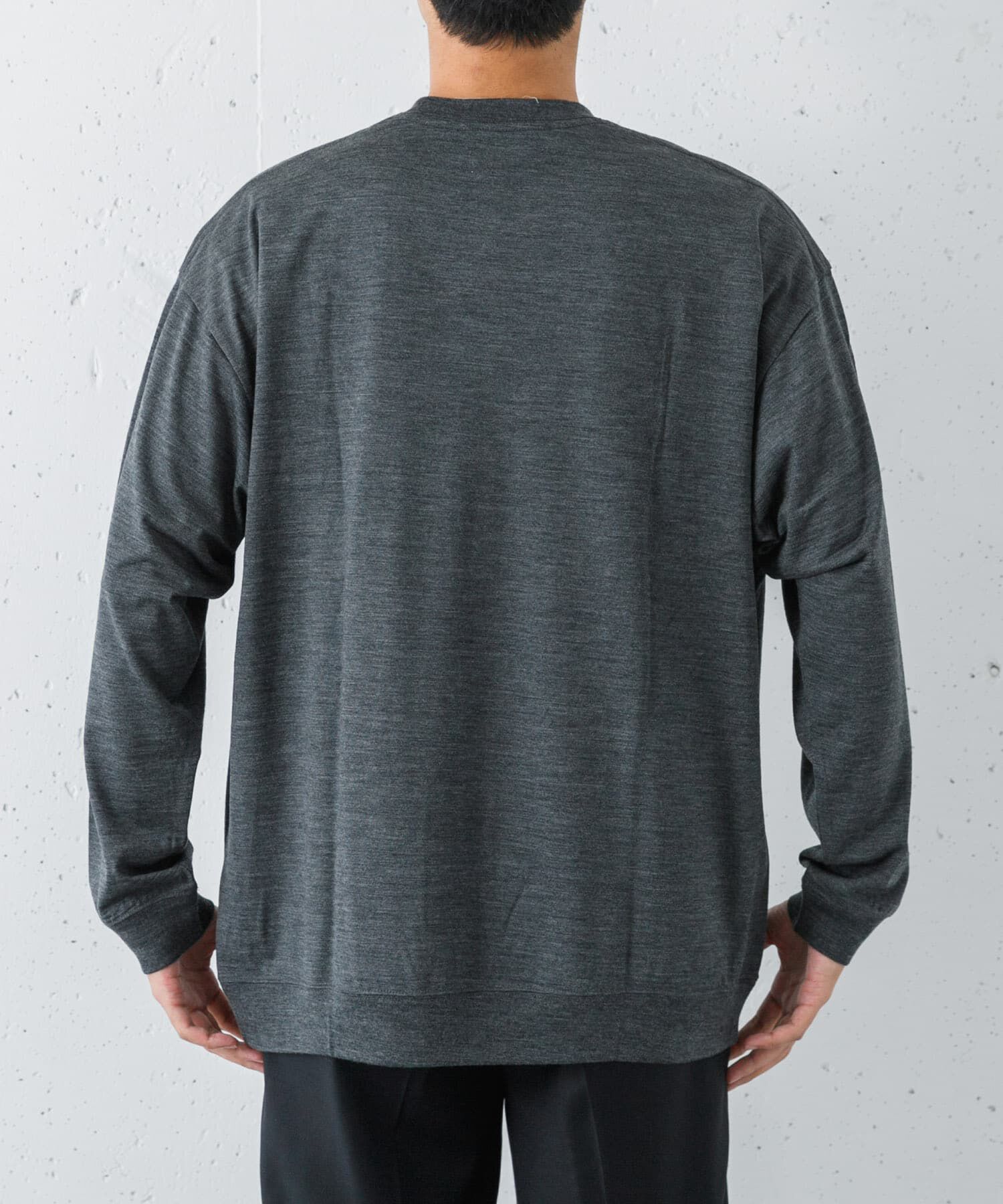 URBAN RESEARCH「new basic　WASHABLE MERINO WOOL CREW-NECK」|ニット・セーター|