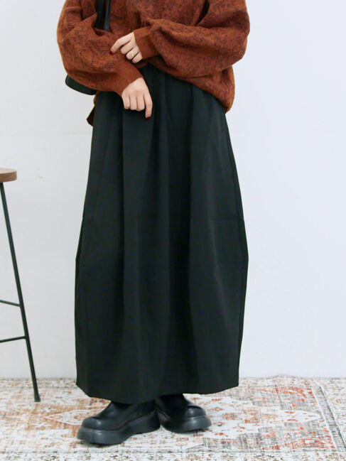 Samansa Mos2 blue「ギャザーコクーンスカート」|スカート|ブラック