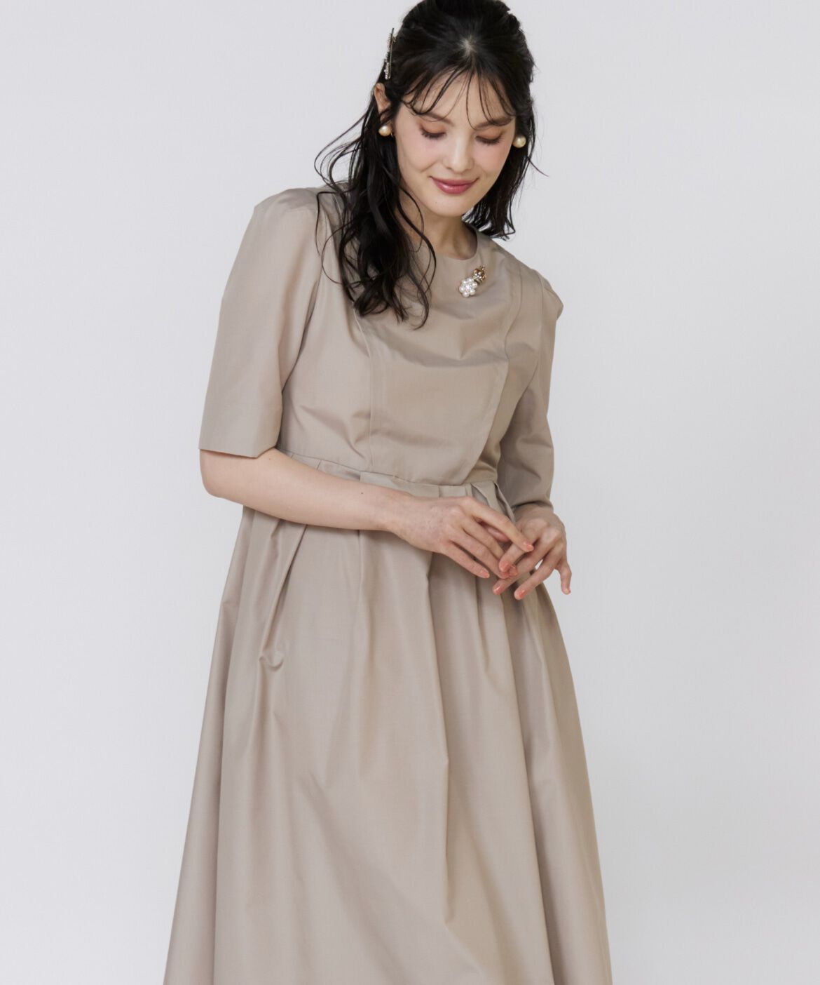 Maglie le cassetto「《M Maglie le cassetto》ライトクチュールワンピース」|ワンピース|ベージュ2