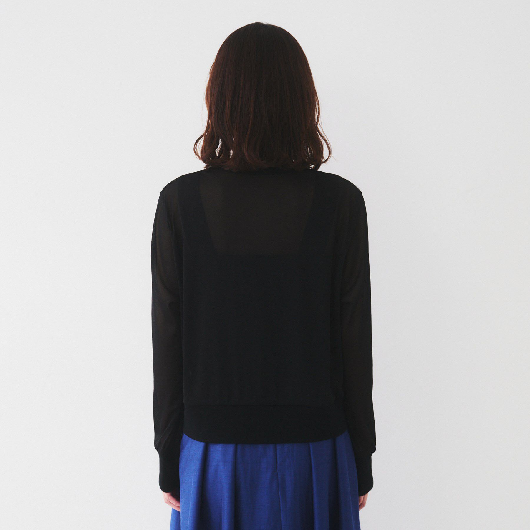 UNTITLED「【洗える/ストレッチ性/短丈】クルーネックシアーカーディガン」|カーディガン|