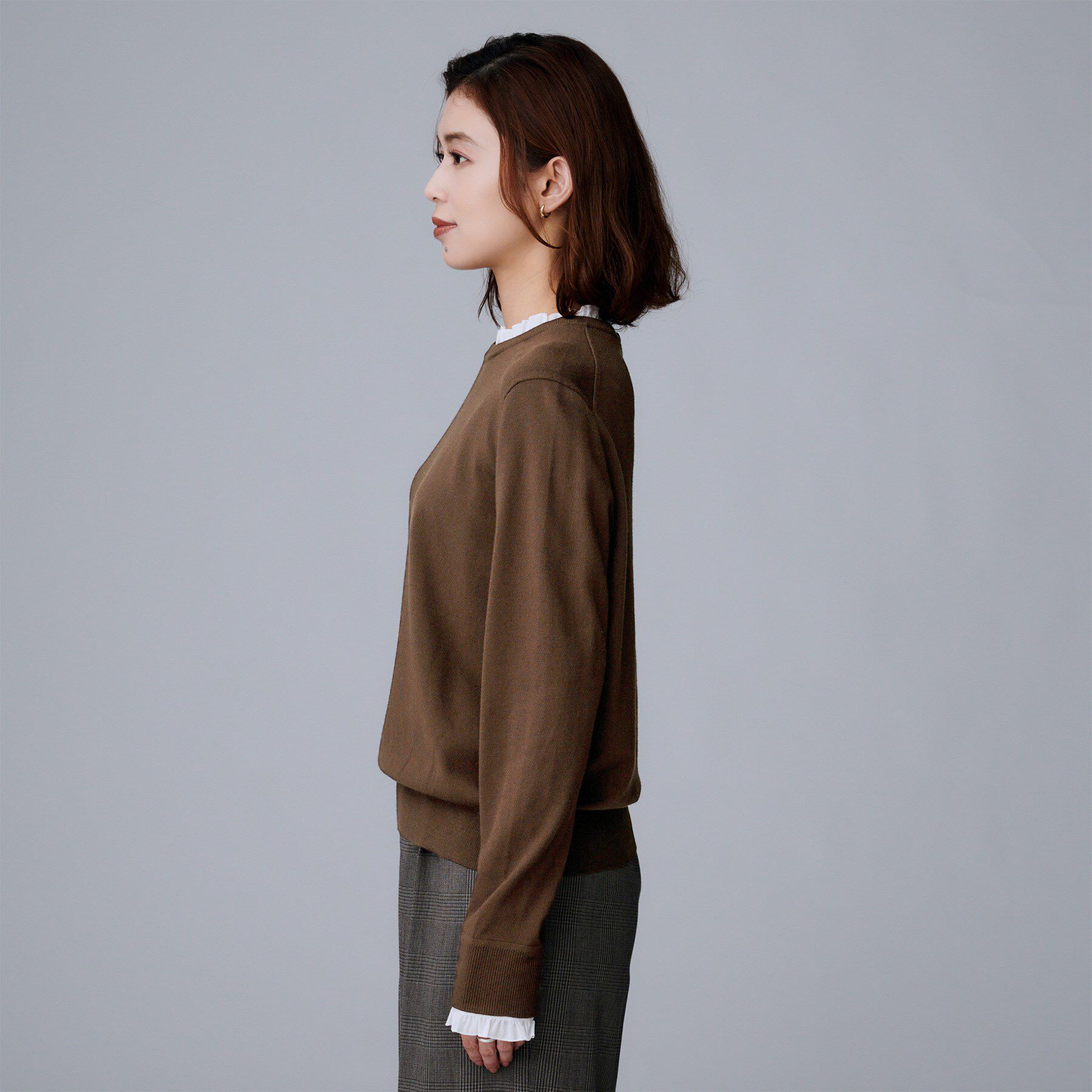 UNTITLED「【フリル取り外し可/きれいめエレガント】フリルシャツレイヤード風ニット」|ニット・セーター|