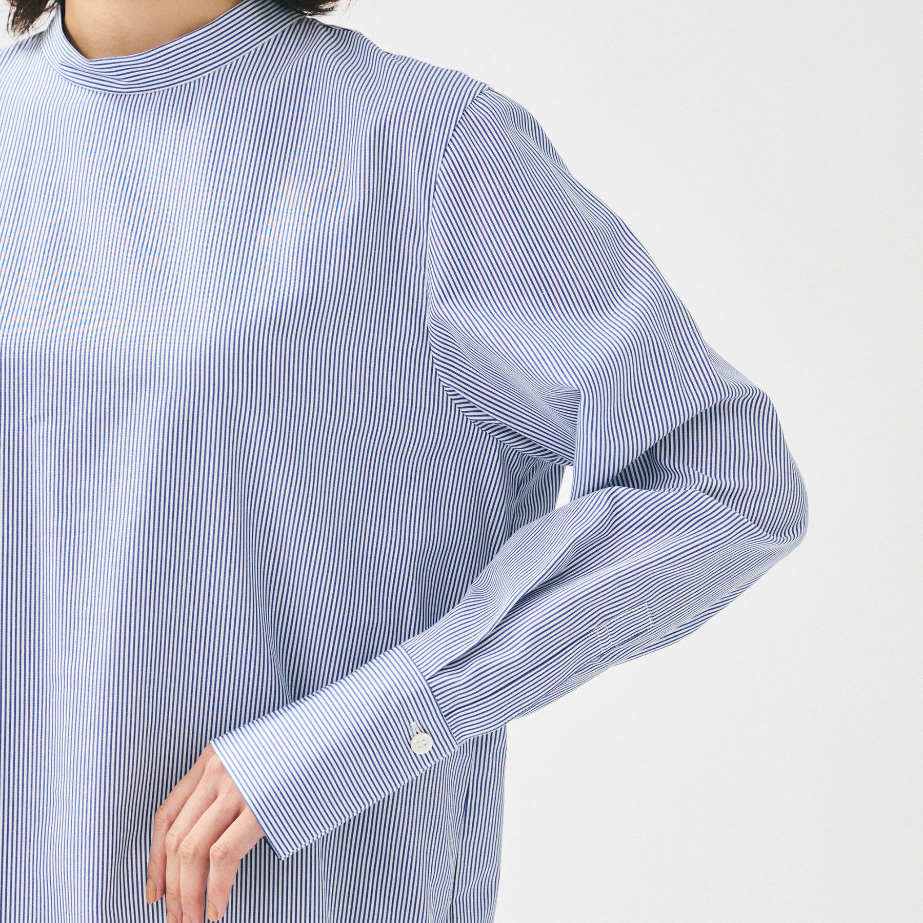 UNTITLED「【重ね着レイヤード/スーツブラウス】ファインブロードハイネックシャツ」|シャツ・ブラウス|