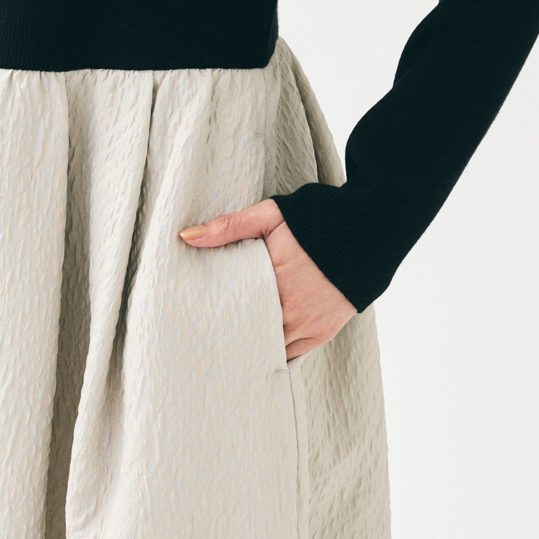 UNTITLED「【大人フェミニン/トレンド】ニット&times;ジャカード ドッキングワンピース」|ワンピース|