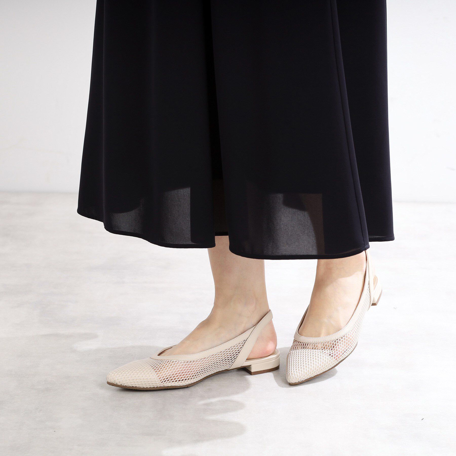 Reflect「ポインテッドトゥメッシュパンプス」|パンプス|