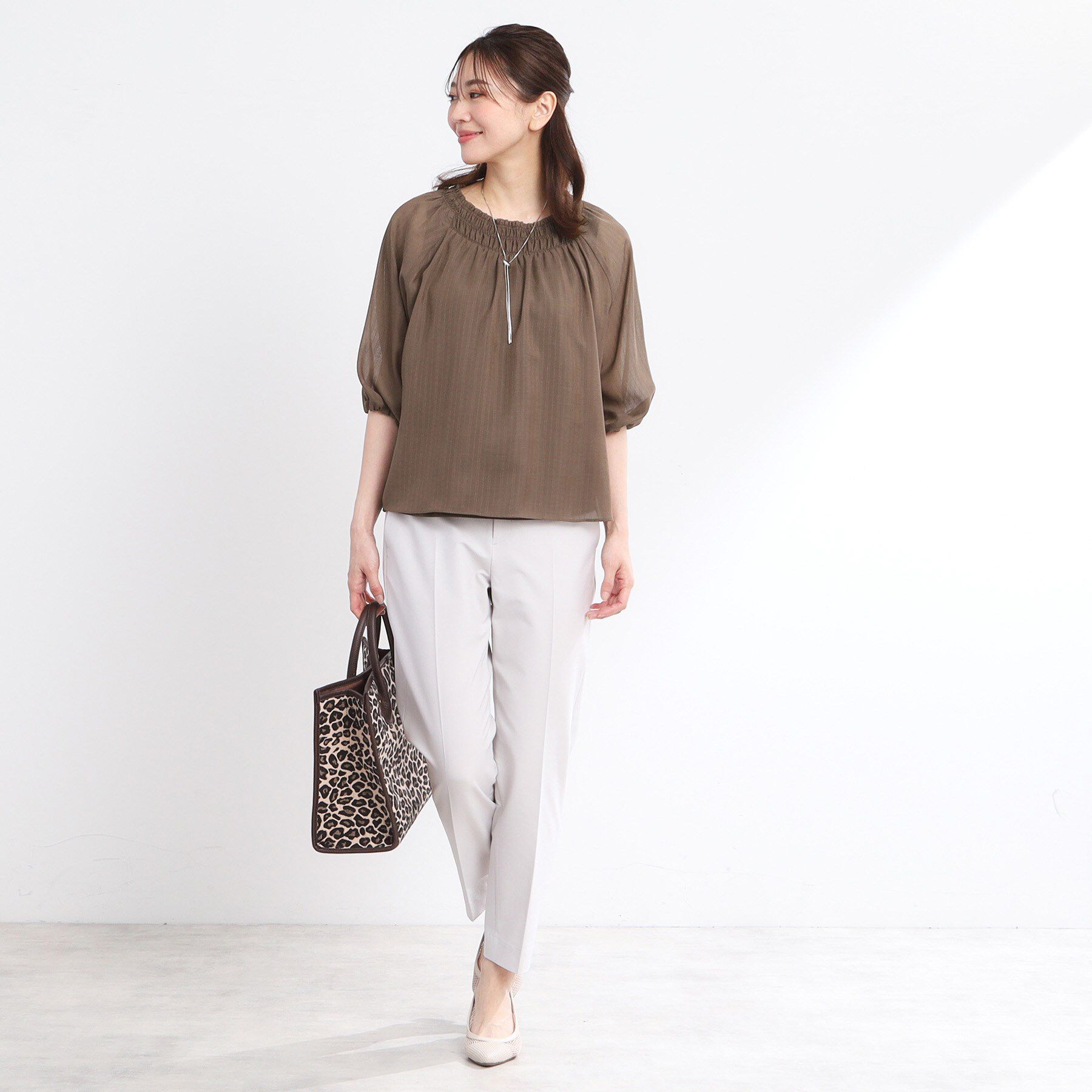 Reflect「【洗える】シャーリングデザインブラウス」|シャツ・ブラウス|