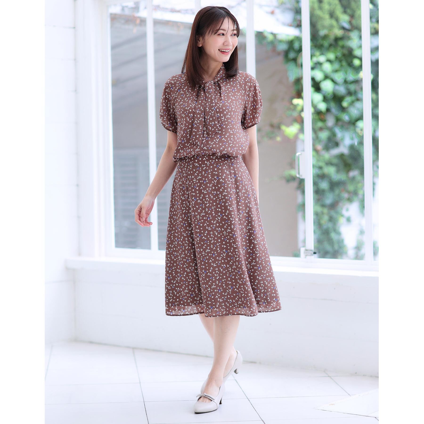 Reflect「【マシンウォッシュ可／セットアップ可】ボウタイプリントブラウス」|シャツ・ブラウス|