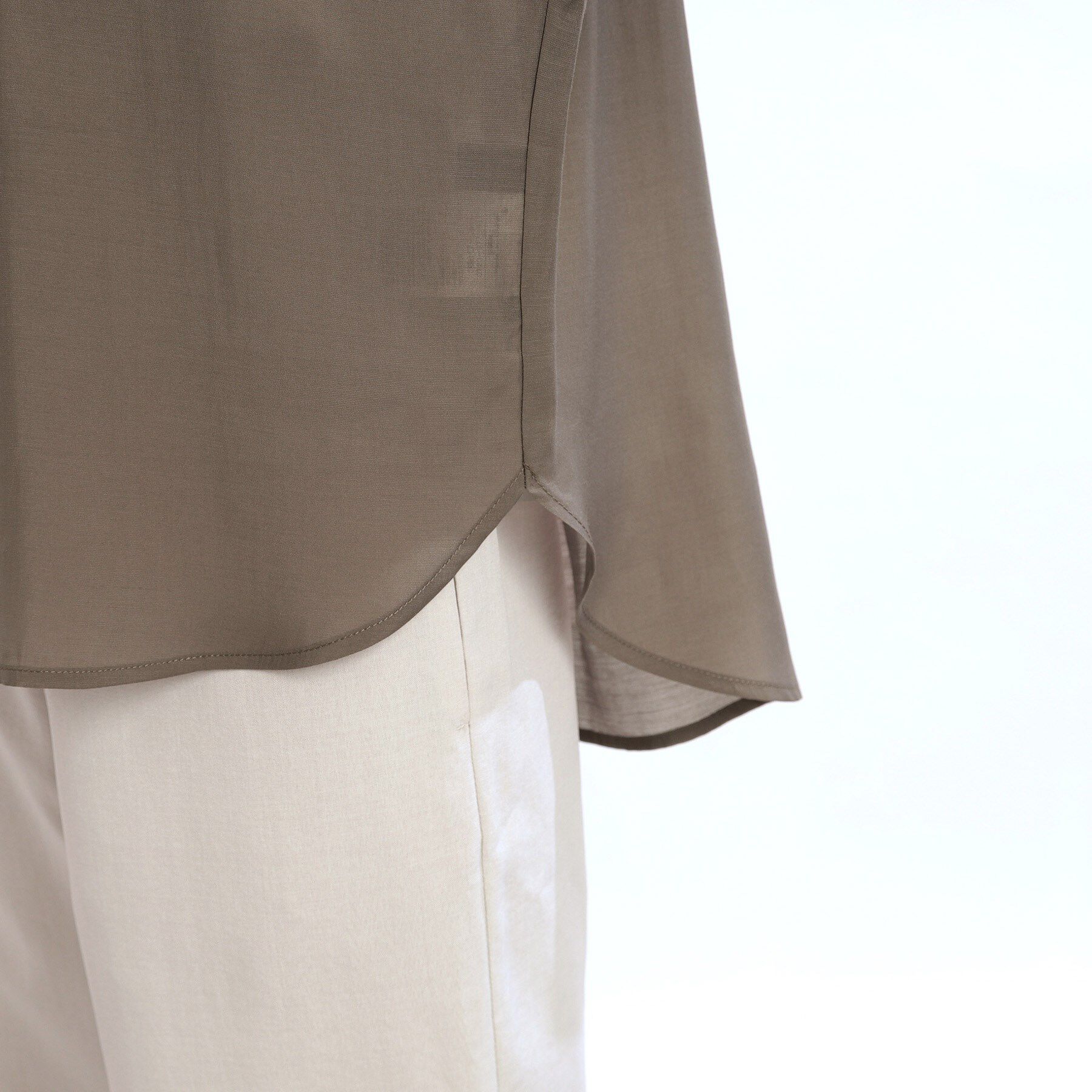 Reflect「【夏SALE／E‐QUALITY／手洗い可】オフボディドルマンブラウス」|シャツ・ブラウス|