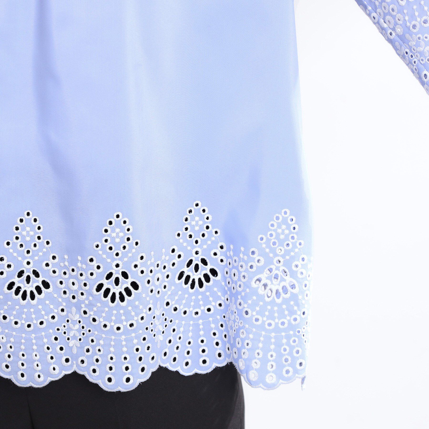 Reflect「【洗える／シワになりにくい】エンブロイダリーブラウス」|シャツ・ブラウス|