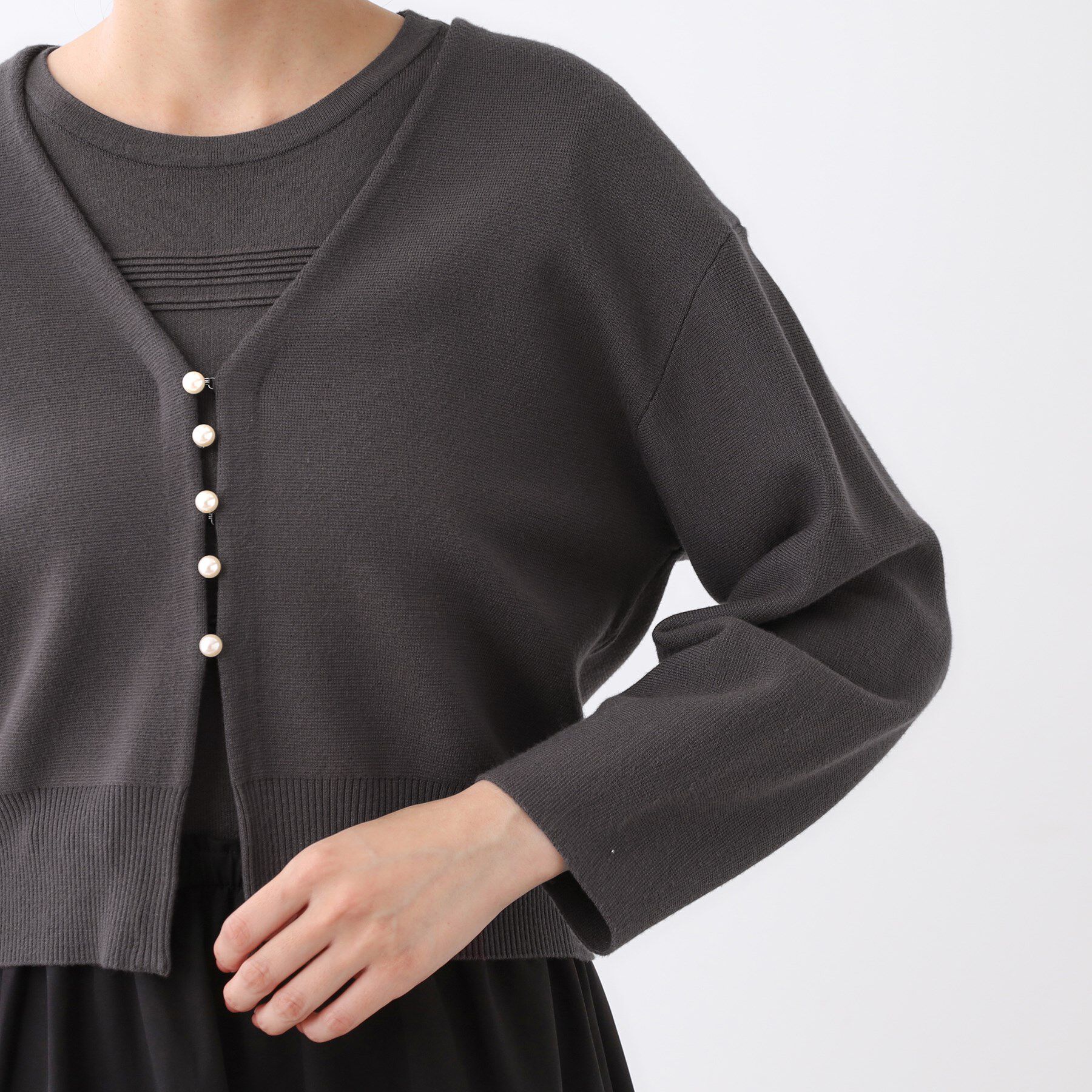 Reflect「【軽い羽織に◎／セットアップ可】パール調ボタン付きカーディガン」|カーディガン|