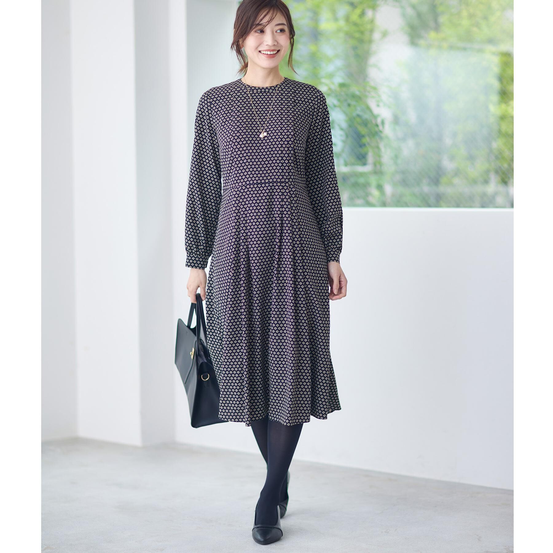 Reflect「【通勤にもお出かけにも◎】ジオメプリントクラシカルワンピース」|ワンピース|