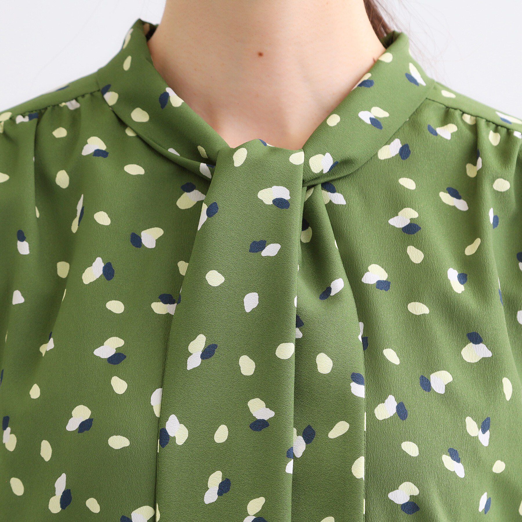 Reflect「【セレモニー／通勤／おでかけに◎】フラワープリントボウタイワンピース」|ワンピース|