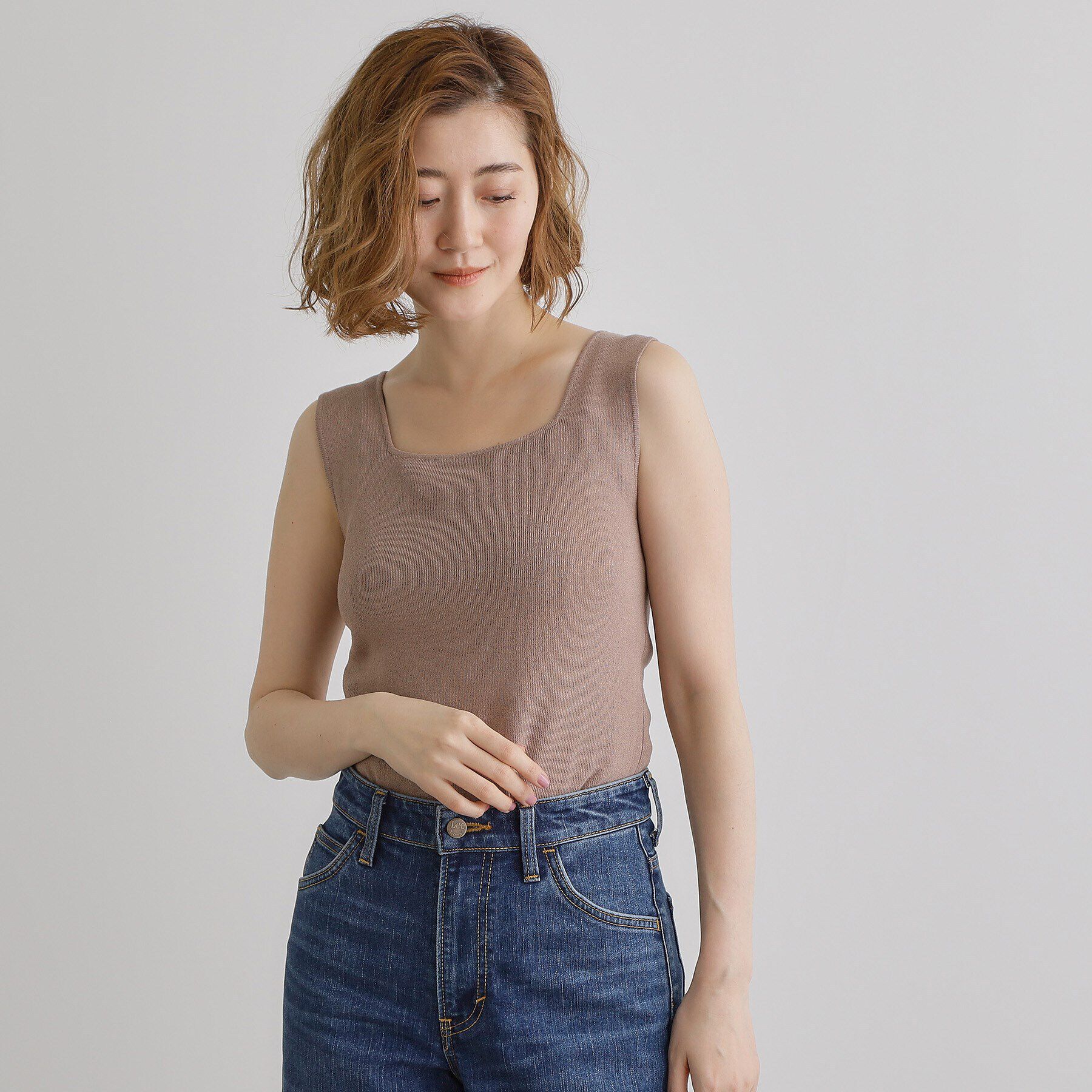grove「【ラフにもキレイにも、着回し力◎】2WAYスクエアニットタンク」|キャミソール|トープ(054)
