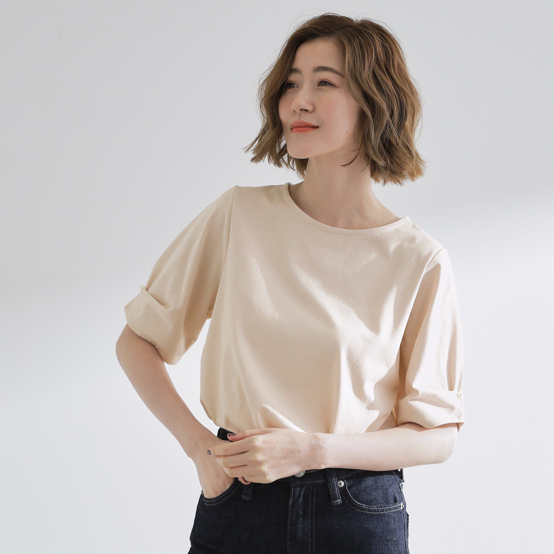 grove「きちんと感と女性らしさ、二の腕カバーが一枚で叶う　袖口パール調ボタンプルオーバー」|Tシャツ・カットソー|ライトピンク(070