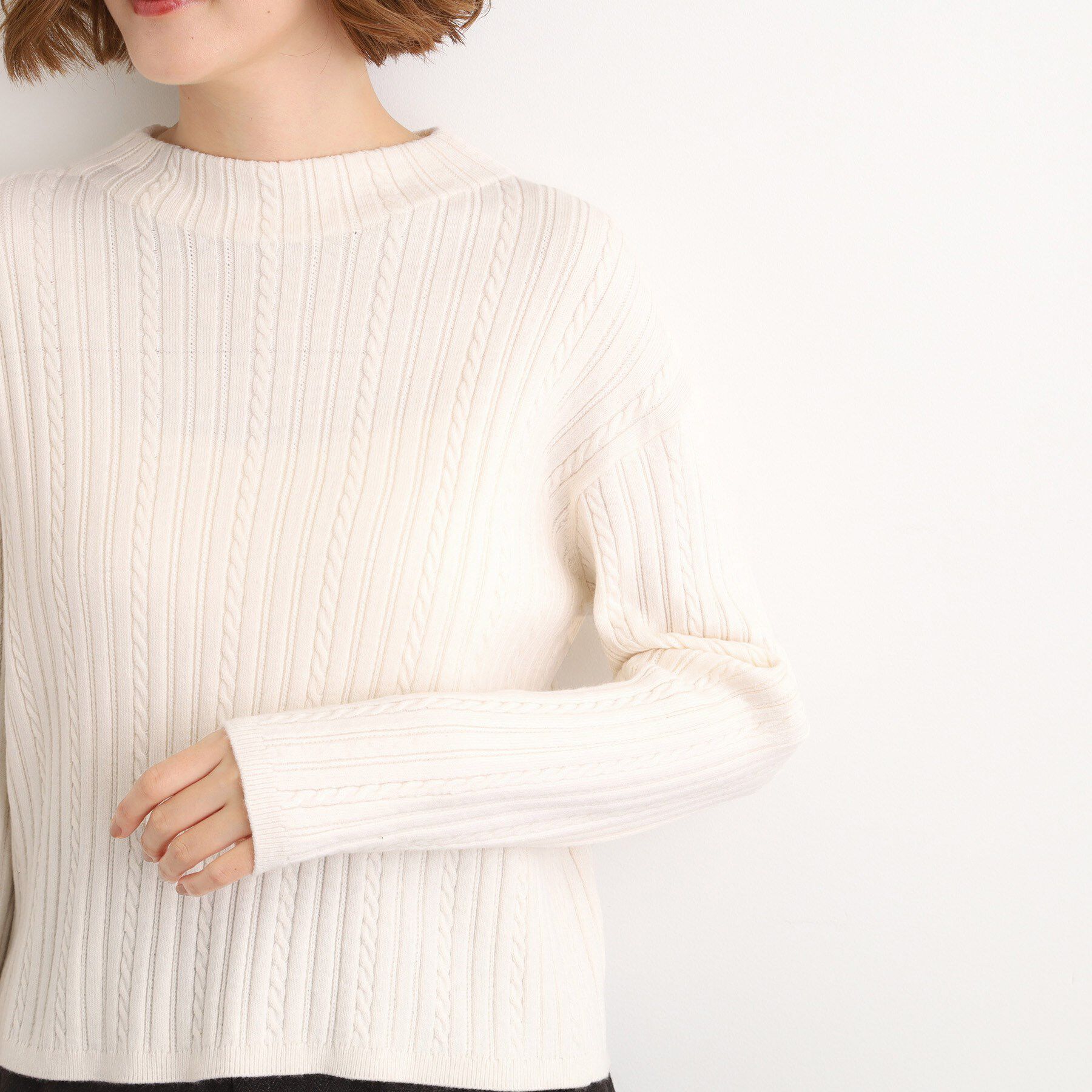 grove「【毛玉軽減／洗える】クロップドミニケーブルニット」|ニット・セーター|