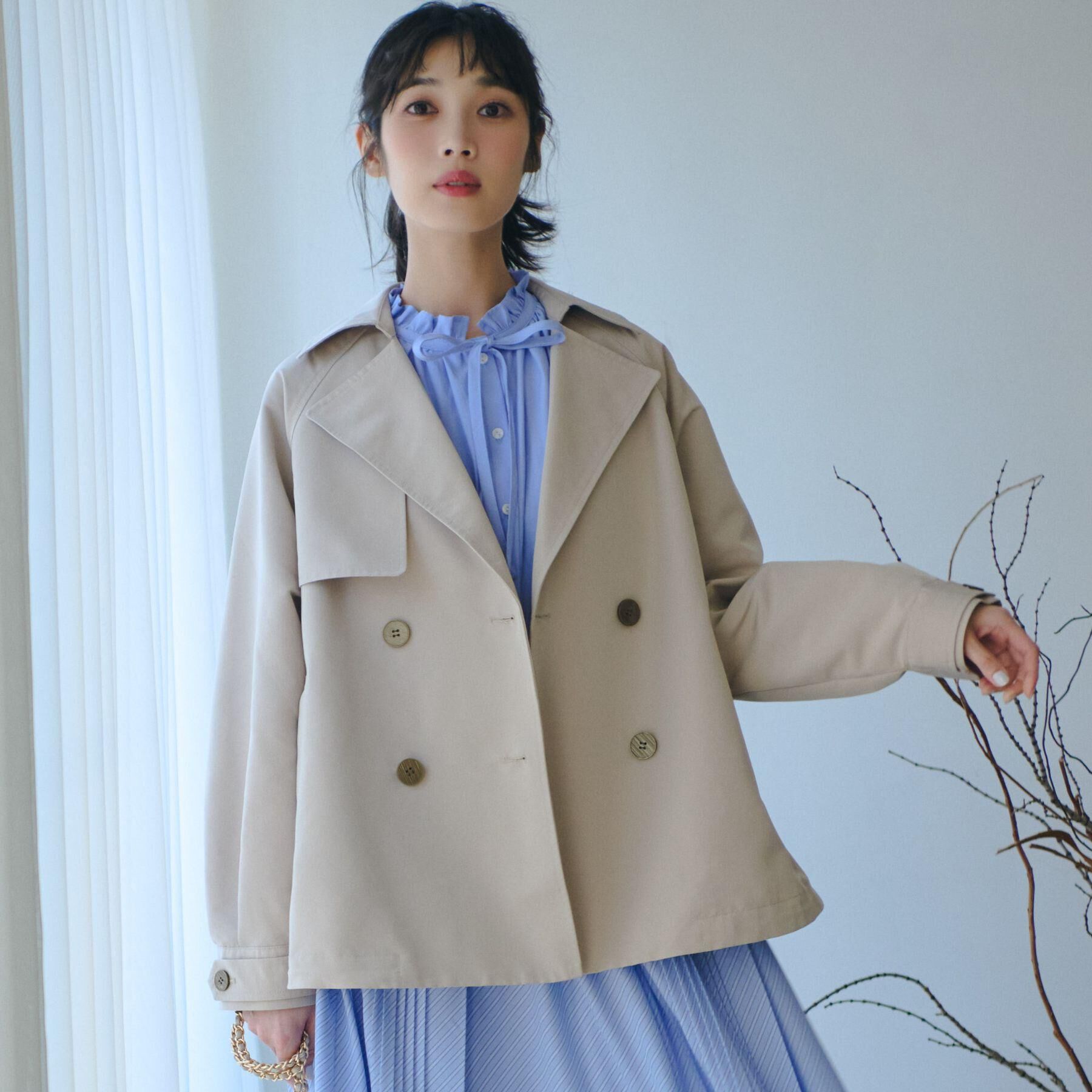 grove「【貴島明日香さん着用】【撥水／シルエット2WAY】軽やかミドルトレンチコート」|トレンチコート|