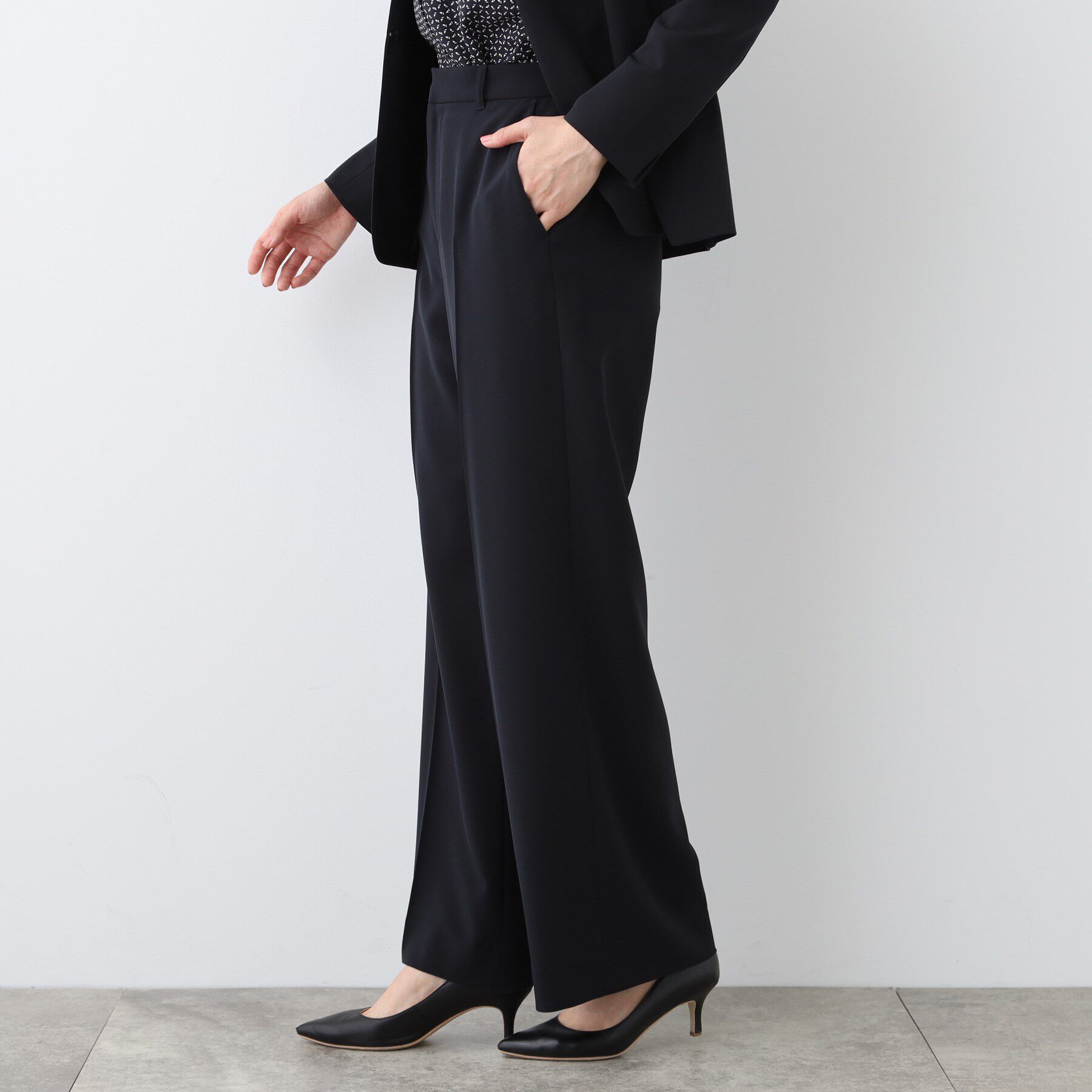 INDIVI「【洗える／UVケア／スーツ】ストレッチワイドパンツ」|スーツ|